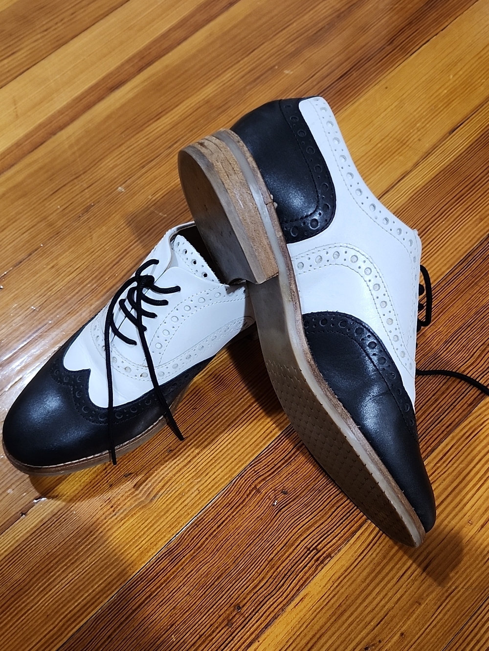 Classic Womens Black and White Leather Wingtip Oxfords